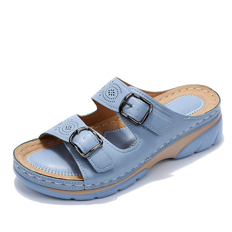 cushioned-summer-sandals-supportive-sole.jpg