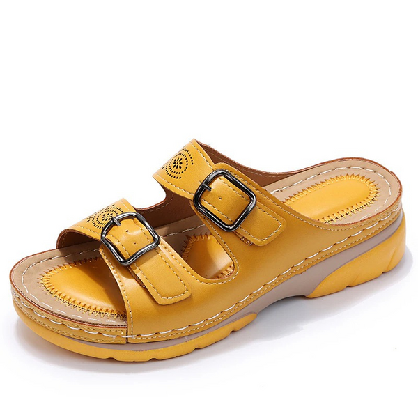 cushioned-summer-sandals-supportive-sole.jpg