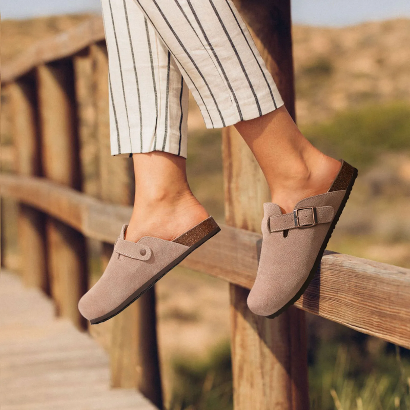 flat-slide-sandals-buckle-straps.jpg