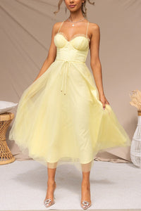 Flowy Maxi Dress with Round Neckline and Sleeveless Design